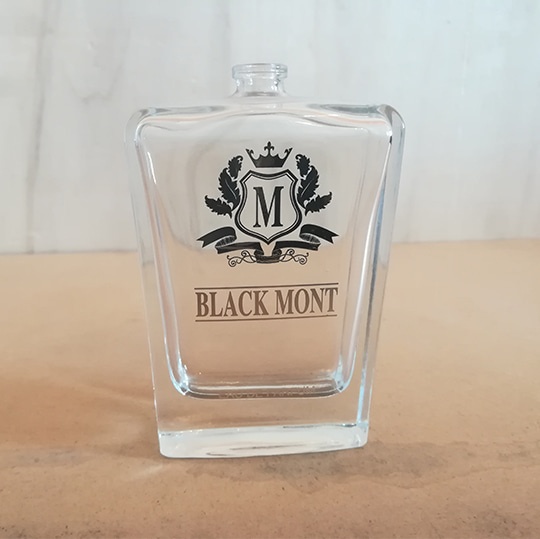 چاپ برند Black Mont روی شیشه عطر - مجموعه چاپ صنعتی ایساتیس